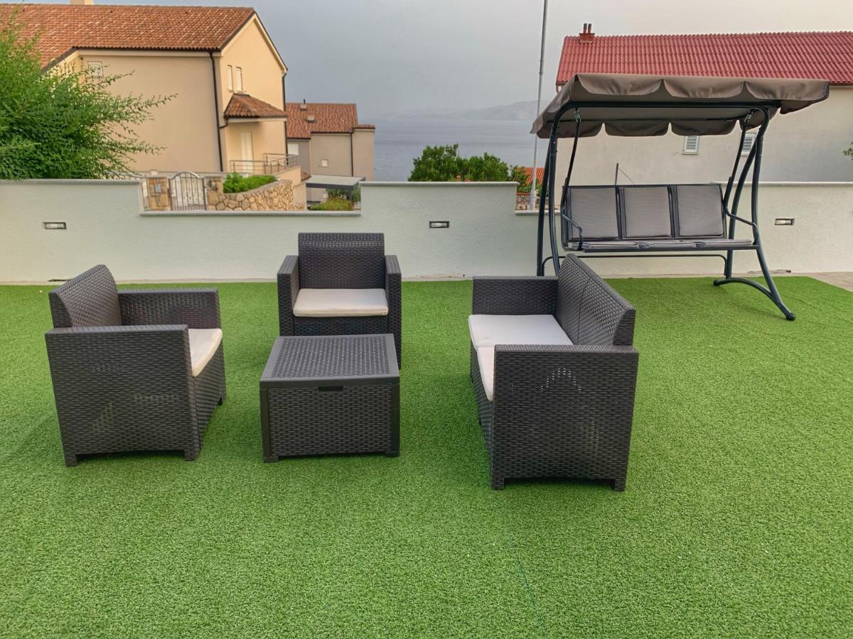 Apartment Lea Mataija โนวีวีโนดอลสกี ภายนอก รูปภาพ