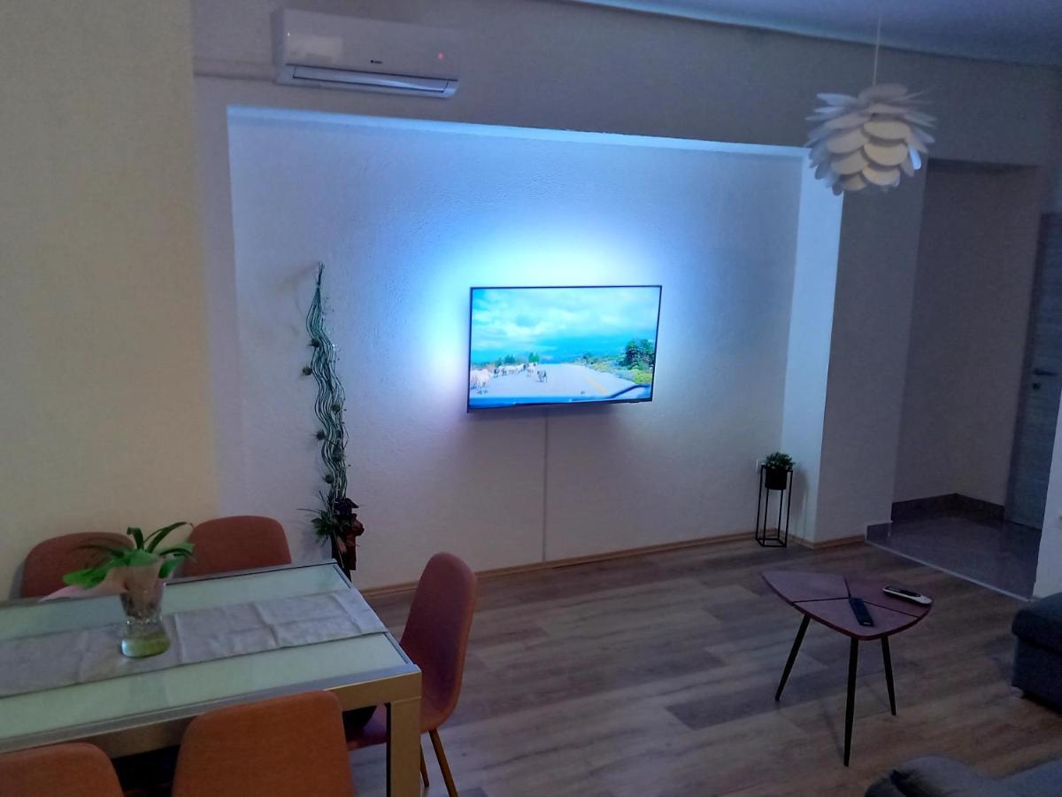 Apartment Lea Mataija โนวีวีโนดอลสกี ภายนอก รูปภาพ