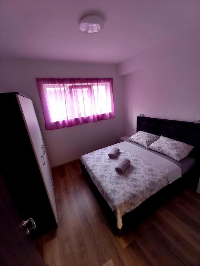 Apartment Lea Mataija โนวีวีโนดอลสกี ภายนอก รูปภาพ