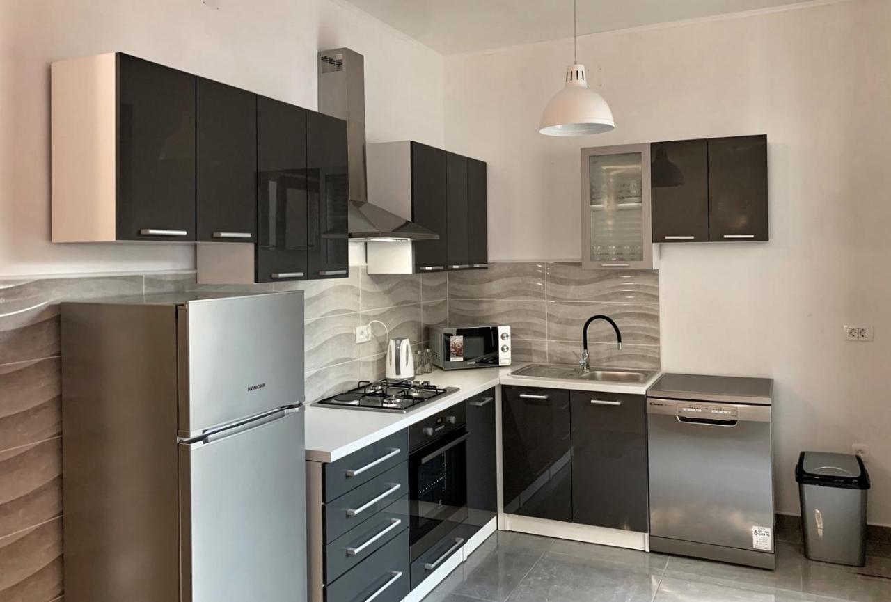 Apartment Lea Mataija โนวีวีโนดอลสกี ภายนอก รูปภาพ